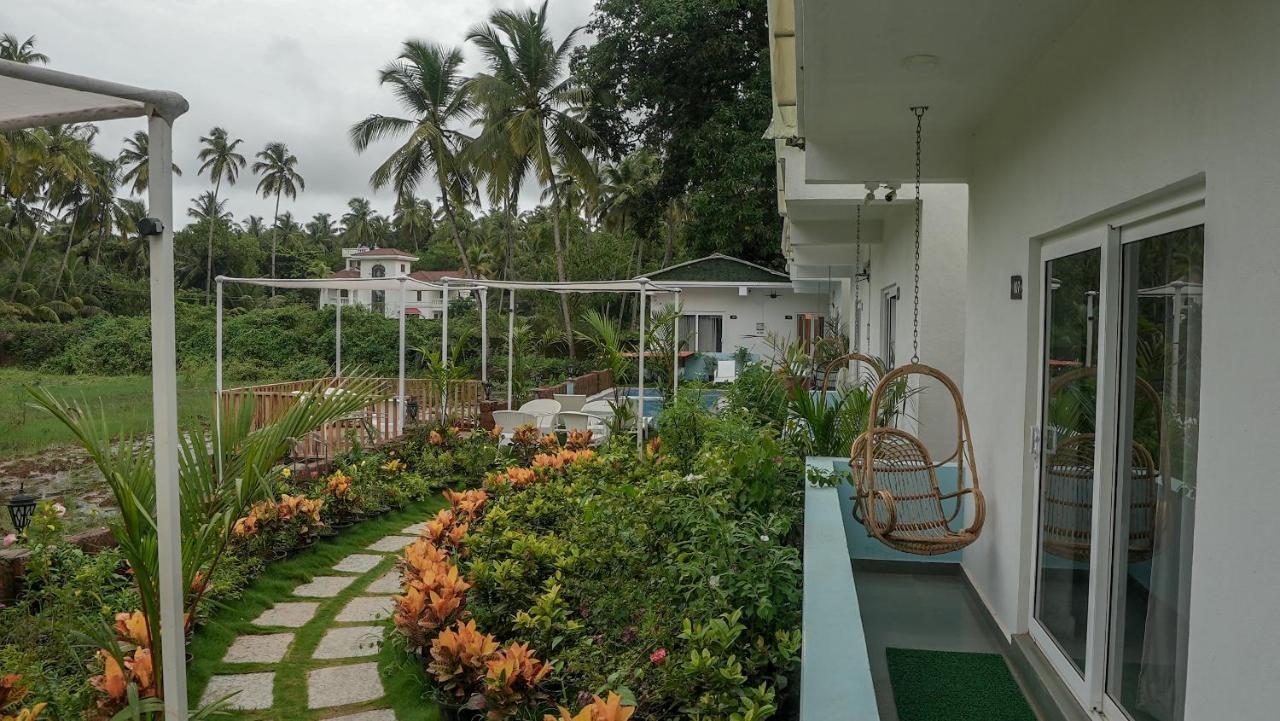 Whiteflower Resort Morjim Extérieur photo